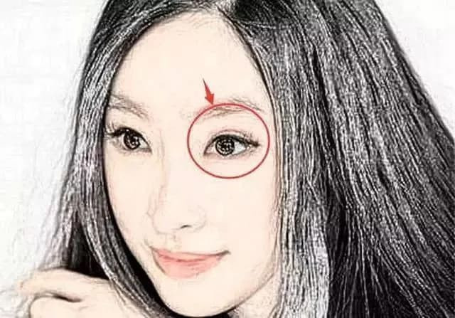 Bảy khuôn mặt phụ nữ giàu tự nhiên, có thể kiếm tiền, giữ tiền và ngày càng giàu có!