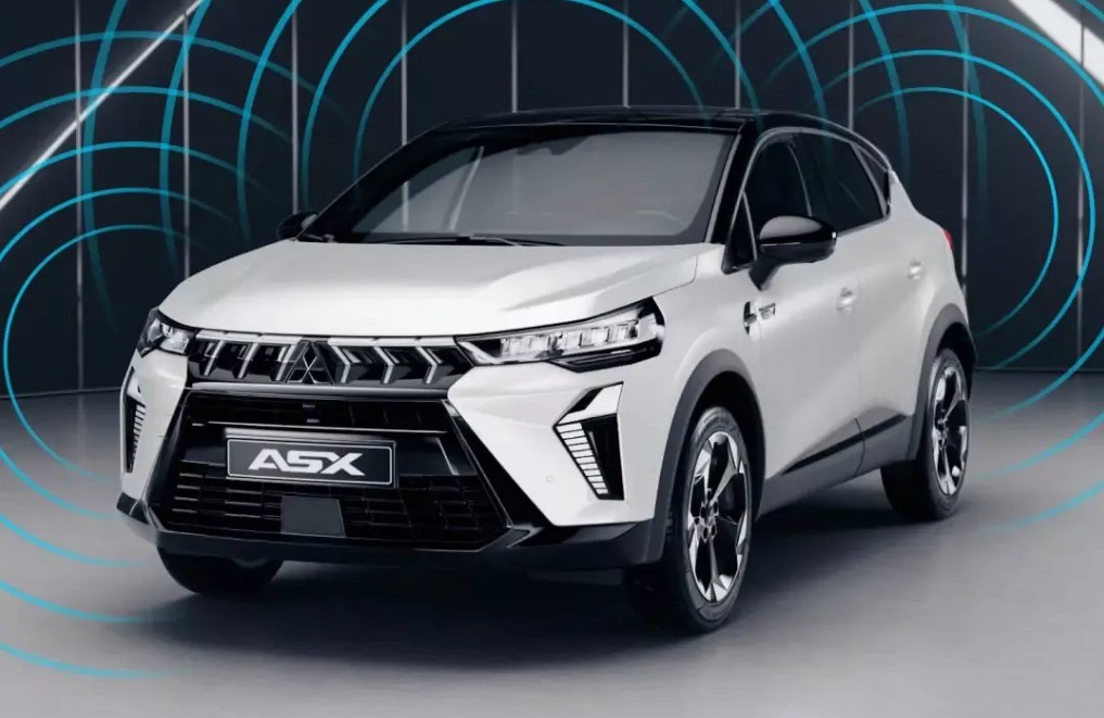 Mitsubishi giới thiệu SUV đẹp me ely, đa dạng tùy chọn động cơ