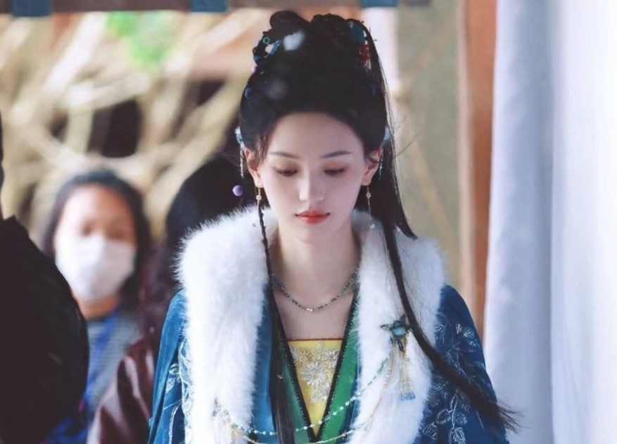 Mỹ nhân Hoa ngữ khoe nhan sắc "phong thần" ở phim mới, đẹp hoàn hảo xứng đáng nổi tiếng hơn