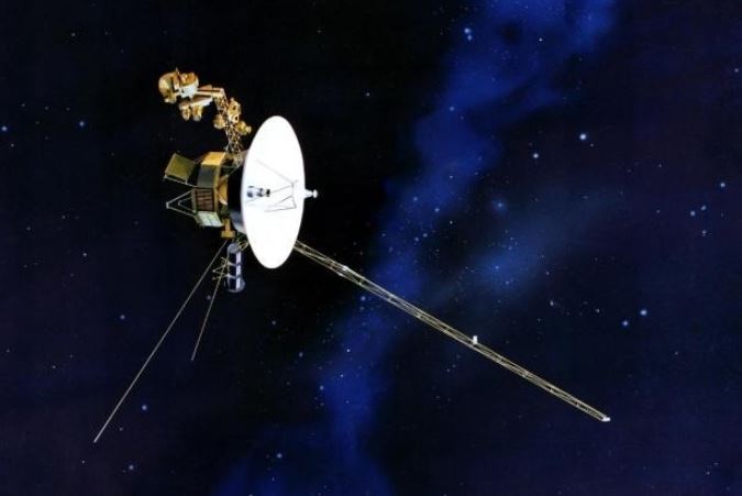 Tàu Voyager 1 của NASA và sứ mệnh về lời chào đến sinh vật ngoài hành tinh