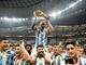 Top 10 cầu thủ giành được nhiều danh hiệu nhất trong lịch sử: Messi đứng đầu