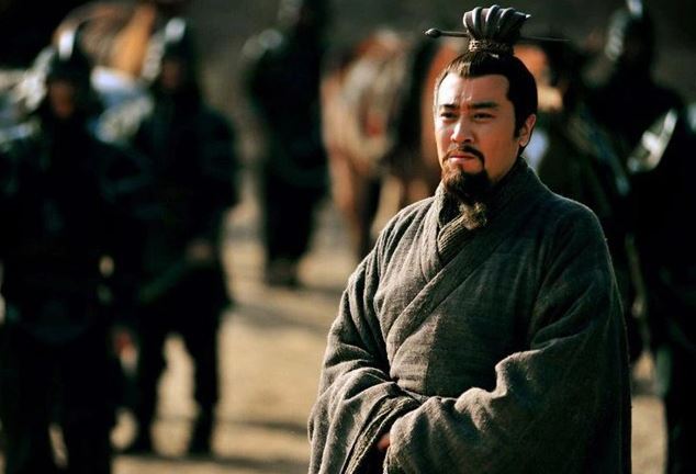 Biết Trương Phi chỉ lo chạy trốn quên cứu vợ con, Lưu Bị nói 2 câu khiến hậu thế tranh cãi