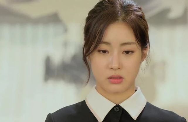 Vợ than "trầm cảm tới nơi" vì cơm cữ mẹ chồng nấu quá đạm bạc, khi chất vấn bà khổ sở giải thích, nhưng nghe xong tôi giận run người