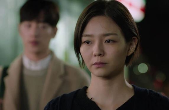 Cho mẹ đẻ 5 triệu đi khám bệnh bị mẹ chồng biết được, bà trách mắng con dâu ngay trong bữa ăn, nhưng hành động của tôi khiến bà sượng sùng