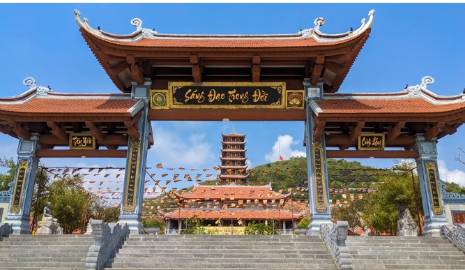 Về thăm ngôi chùa hơn ngàn năm tuổi