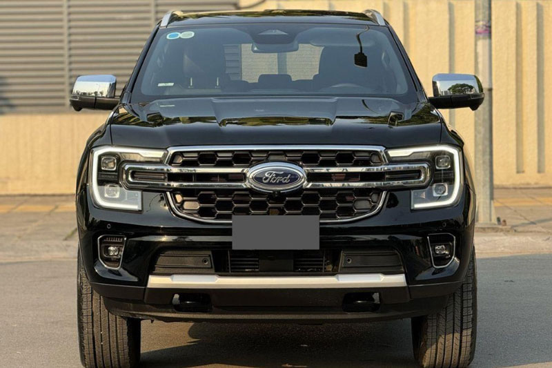 Chạy lướt 2 năm, Ford Everest xuống giá khó tin trên thị trường xe cũ