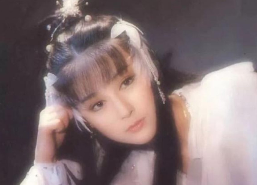 Dù sở hữu nhan sắc vạn người mê nhưng tại sao 'Võ Tắc Thiên' Phan Nghinh Tử vẫn bị chồng phản bội đau đớn, nguyên nhân do đâu?