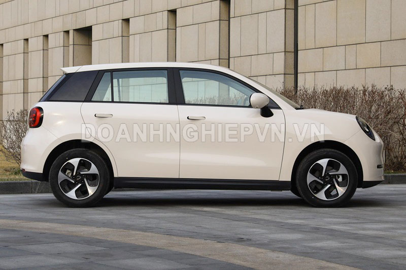 Xe điện công suất 136 mã lực, phạm vi hoạt động 505 km, giá rẻ bất ngờ