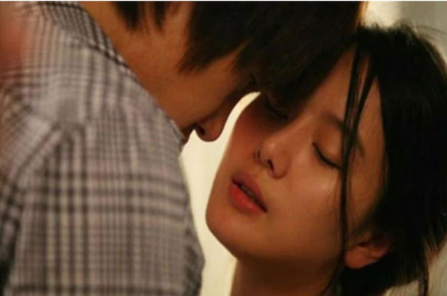 Đàn ông ngoại tình mất gia đình, phụ nữ ngoại tình mất điều gì?