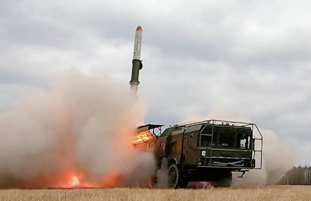 'Chiếc ô hạt nhân' của Nga bảo vệ Belarus như thế nào