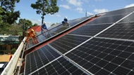 Vì sao Bộ Công Thương đề xuất điện mặt trời mái nhà giá 0 đồng khi bán lên lưới?