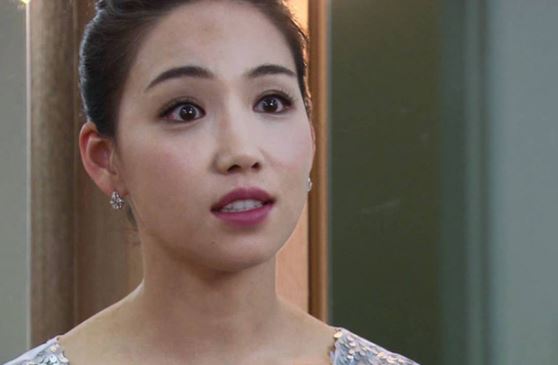 Mất nửa tháng lương để lắp bình nóng lạnh mà mẹ chồng không cho dùng, tôi làm về bị bắt xuống nhóm củi đun nước nhưng 1 sự cố đã khiến bà thay đổi