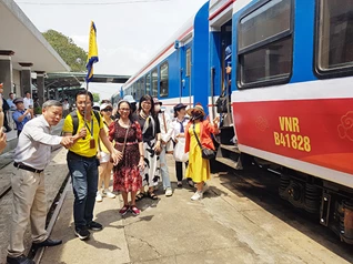 Du khách đến Đà Nẵng bằng tàu hoả dịp lễ 30/4 – 1/5 tăng 60%
