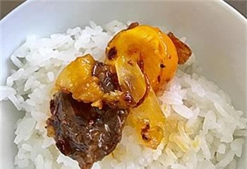 Hướng dẫn làm lòng gà trứng non cháy tỏi