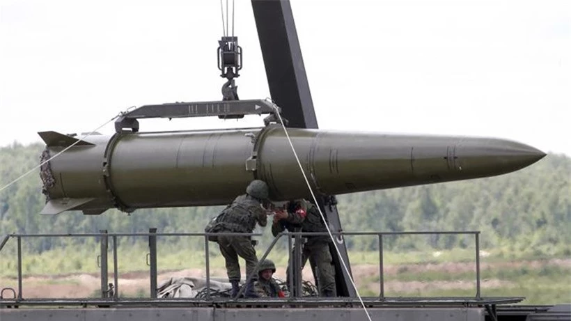 Tên lửa đạn đạo chiến thuật Iskander-M là một trong những "vũ khí đáp trả" của Nga.