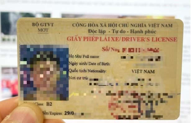 Từ 1/6 sẽ bị thu hồi giấy phép lái xe nếu cho người khác mượn