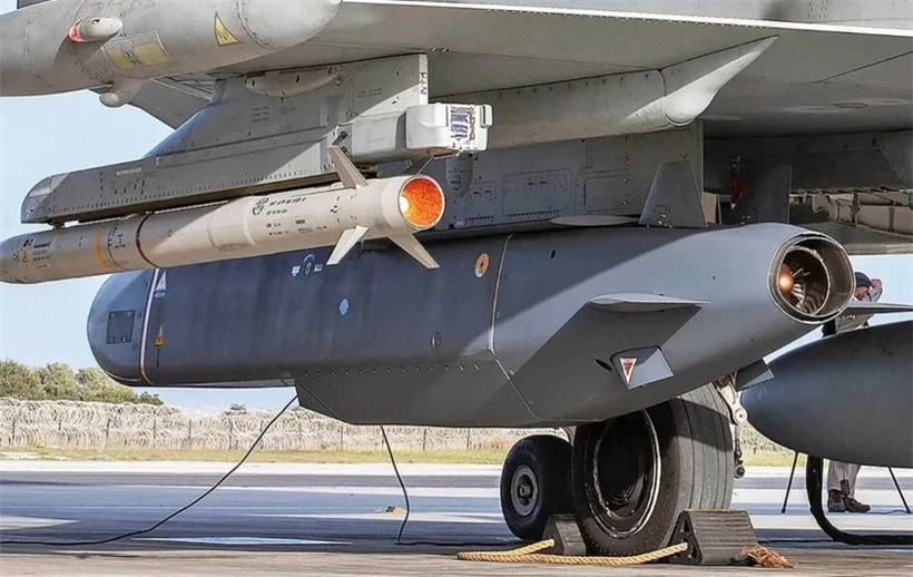 Không quân Ukraine đã có thêm tên lửa hành trình Storm Shadow do Ý cung cấp.