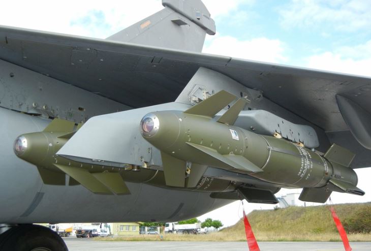 Tiêm kích F-16 Ukraine nhận bom AASM Hammer cực mạnh của Pháp