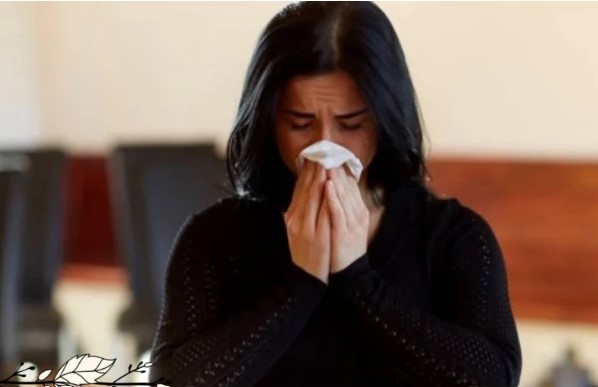 Dân gian truyền rằng: "Người thân qua đời chớ để nước mắt rơi vào họ kẻo kéo vận xui về nhà", vì sao?