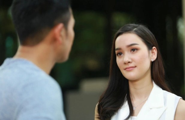 Nhân tình của chồng gửi ảnh thân mật khiêu khích, tôi có hành động nhỏ khiến cặp "mèo mả gà đồng" lao đao