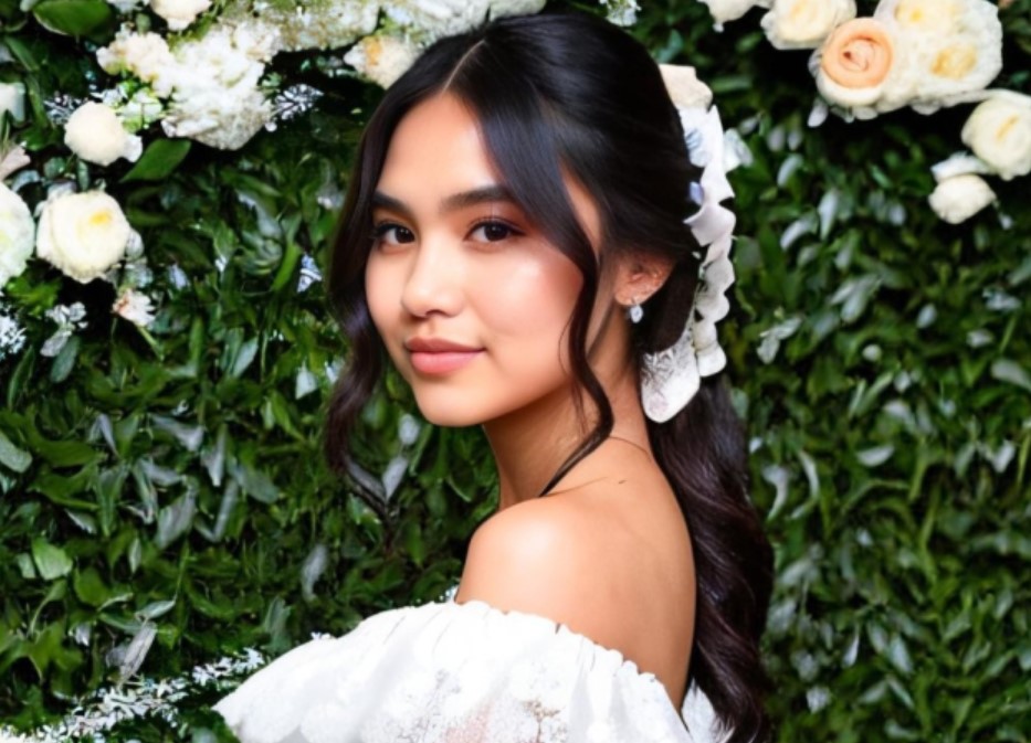 Con gái 21 tuổi của nghệ sĩ cải lương Ngọc Huyền: Nhan sắc xinh đẹp, được khen hết lời khi diễn cùng mẹ ở Mỹ