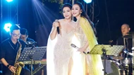 Hồ Quỳnh Hương hát cùng với “người đặc biệt” trong Minishow “Cứ Để Cho Em”