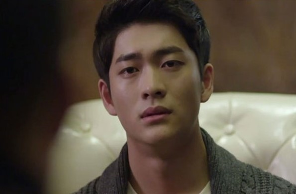 Đến thăm con trai, thằng bé hoảng sợ òa khóc bấu chặt lấy tôi, vào phòng ngủ nhìn bộ dạng vợ cũ mà tôi bàng hoàng