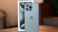 iPhone 15 Pro Max tiếp tục giảm giá 'sập sàn'