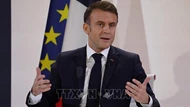 Tổng thống Pháp cảnh báo châu Âu về sức mạnh của tên lửa Nga