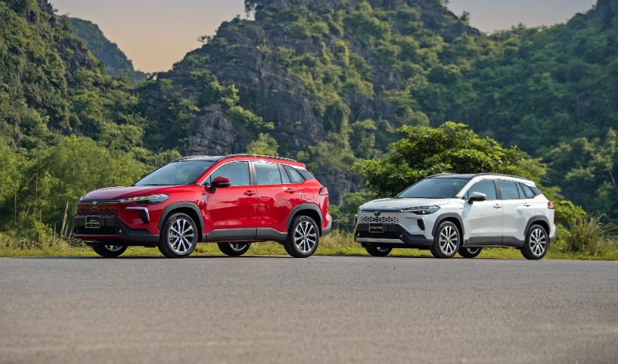 Toyota Corolla Cross 2024 trình làng thị trường Việt, giá thấp hơn bản tiền nhiệm