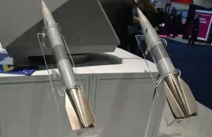 Đức gửi đạn pháo Vulcano tầm bắn tới 100 km tới điểm nóng