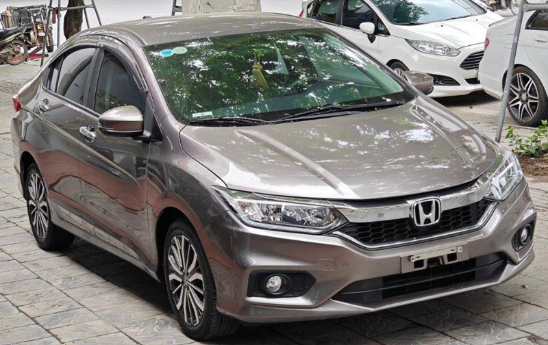 Honda City lăn bánh 4 năm rao bán với giá ngang Hyundai i10