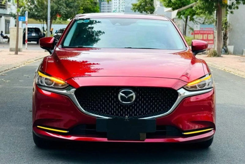 Chạy ‘siêu lướt’ 5.000 km, Mazda6 được rao bán với giá khó tin