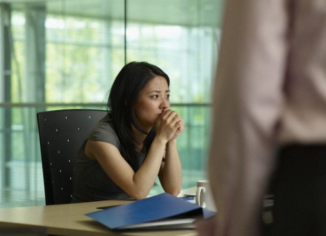 Mới về sống chung, tôi kinh hãi phát hiện mẹ chồng không bình thường, tới khi nghe chồng kể lại câu chuyện từ 15 năm trước, tôi từ sửng sốt đến cay mắt xót xa