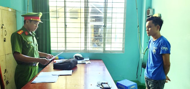 Tham ô hơn 600 triệu đồng, nhân viên giao hàng ở Kiên Giang bị bắt