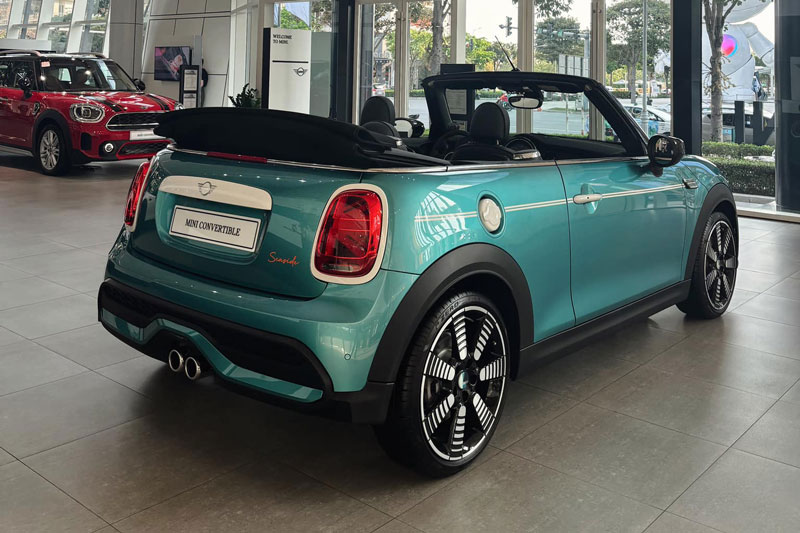 Bảng giá xe MINI tháng 5/2024