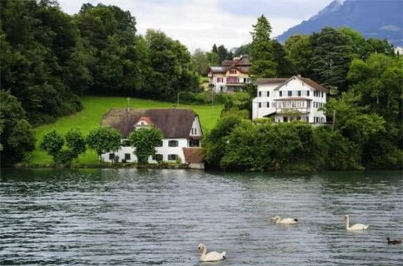 Thụy Sĩ, chuyện lạ, cấm điều hòa