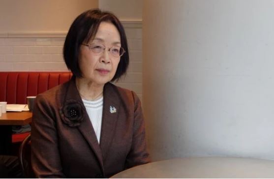 Sau khi cãi nhau, mẹ chồng bỏ sang nhà con gái, bố chồng bắt tôi đi đón bà về nhưng khi đến nơi tôi bị cô em chồng bóng gió đổ vấy cho tội “không biết can ngăn”