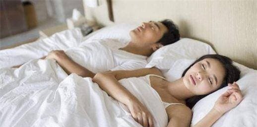 vo-chong (1).jpeg 0 sinh hoạt vợ chồng, vợ chồng, chuyện vợ chồng, sức khoẻ vợ chồng