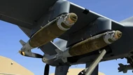 Bom JDAM-ER của Ukraine phải 'thông minh hơn' để đối phó với Nga