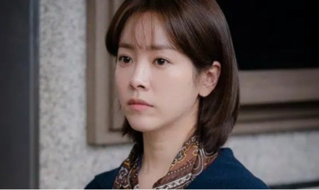 Lúc gặp lại bạn trai cũ, tôi thấy hối hận vì đã đánh mất cả tuổi thanh xuân