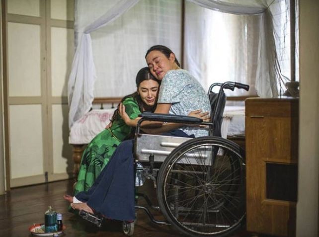 Bị cả nhà chồng quay lưng vì nghĩ tôi ganh tị với em chồng vậy mà sau một tháng nằm viện về, mẹ chồng cho tôi cuốn sổ tiết kiệm có 10 con số