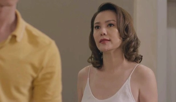 Vô tình thấy chồng nhắn tin dở với vợ cũ, tôi ức nghẹn khi biết ý định của anh