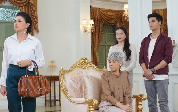 Thấy con trai ngồi giặt quần áo cho vợ, mẹ chồng quát: "Chiều vợ lắm vào để nó trèo đầu" ngờ đâu 2 nhân vật này lên tiếng mà bà đuối lý phải thay đổi