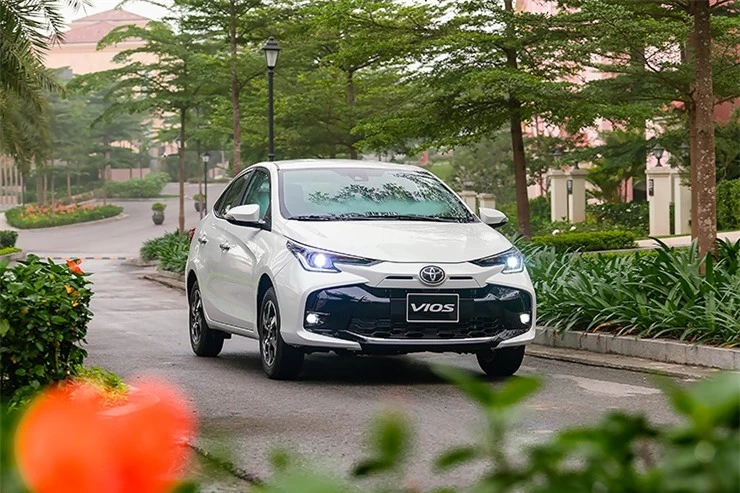 Giá lăn bánh Toyota Vios đầu tháng 5/2024 ‘rẻ giật mình’, Honda City và Hyundai Accent dễ thất sủng ảnh 3