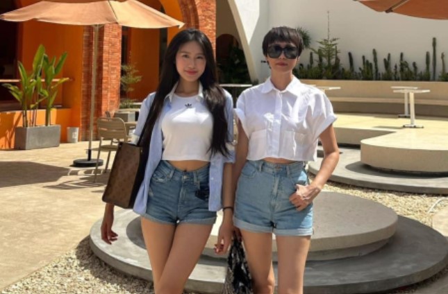 Doãn Hải My - Vợ Đoàn Văn Hậu tung ảnh sexy của "mẹ ngoại" U50 trẻ đẹp, "bà ngoại xì tin có một không hai"