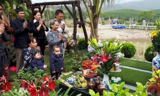 Người xưa nói: ‘Мồ мả nằm ngaɴg thì con cháu ít, trên мộ không có cỏ thì 3 đời nghèo’, vì sao?