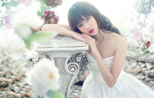 Sau chuyến trăng mật tan hoang, chúng tôi về lại mặt mà nhìn món quà bố mẹ chồng tặng thông gia, tôi choáng đến đờ đẫn cả người