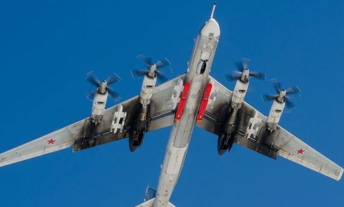 Nga gắn thêm đầu đạn cho tên lửa Kh-101 để tăng khả năng sát thương