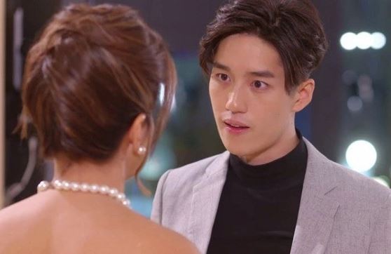 Nhìn thấy con gái mặc váy đẹp, chồng tôi khen lấy khen để nhưng khi biết giá chiếc váy, anh sừng sộ mắng mỏ tôi rồi gọi điện tố cáo với mẹ vợ